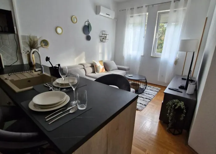 Urban Apartment